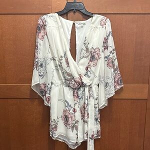 Floral Kimono Sleeve Wrap Top